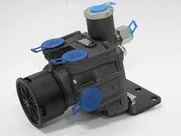 Клапан ускорительный ГАЗон Next (вз. с 35180210490), арт. C41R11.3518210