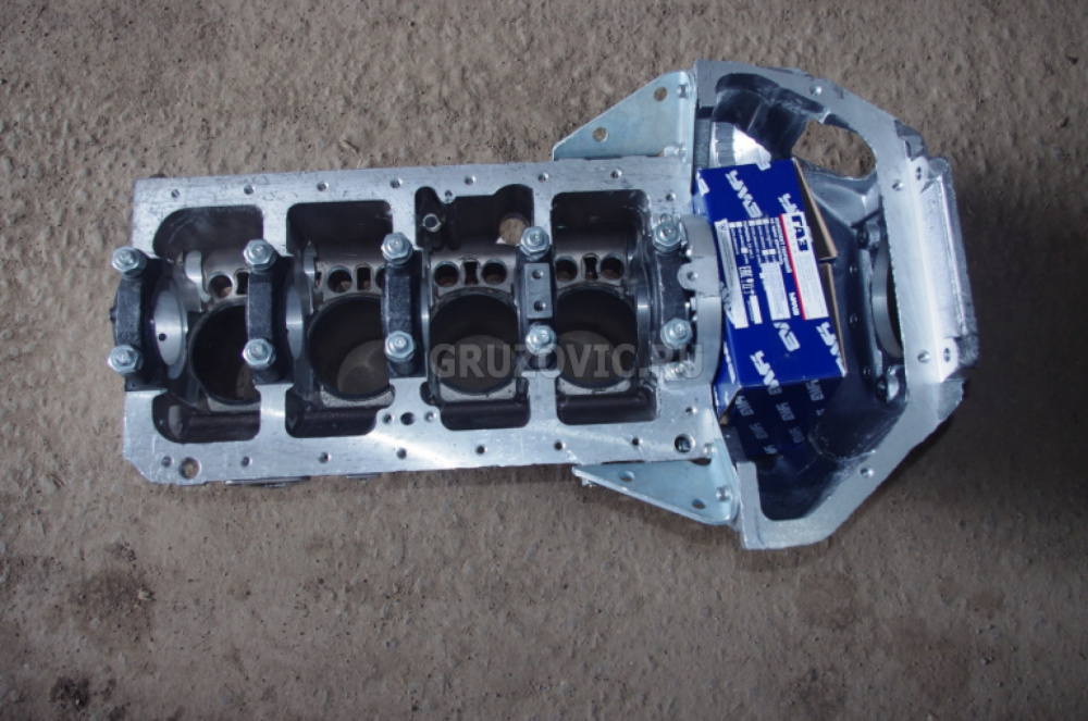 Блок цилиндров дв. Evotech 2.7 с селективными поршнями (к-т), арт. А274.1002155-12