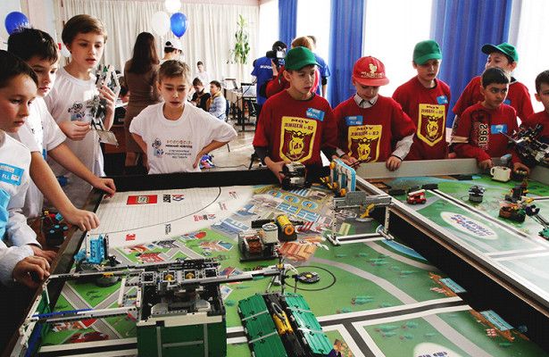 «Группа ГАЗ» и Фонд Олега Дерипаски «Вольное Дело» подвели итоги фестиваля «РобоФест»